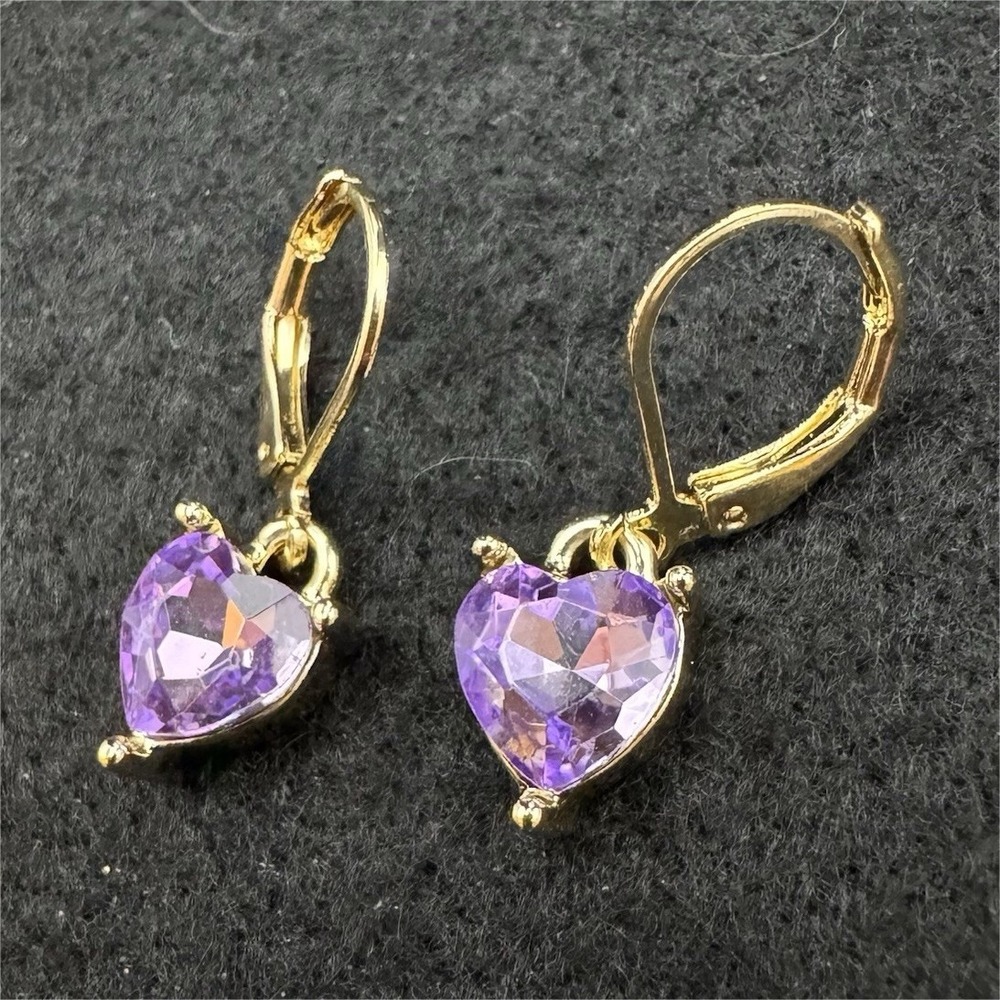 Gold Tone Purple Heart Stone Dangle Drop Leverback Earrings Prong Set Pair